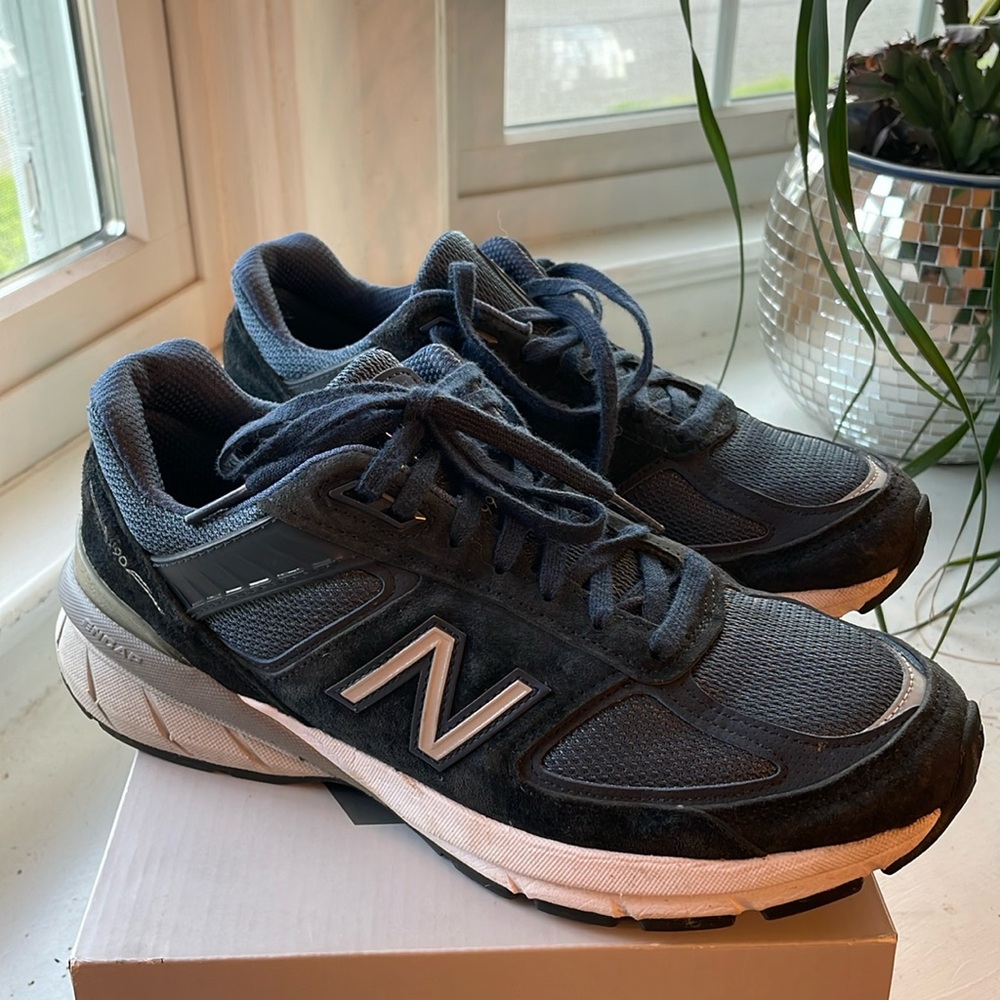 New balance 990 v5 Womens 9 Navy Blue